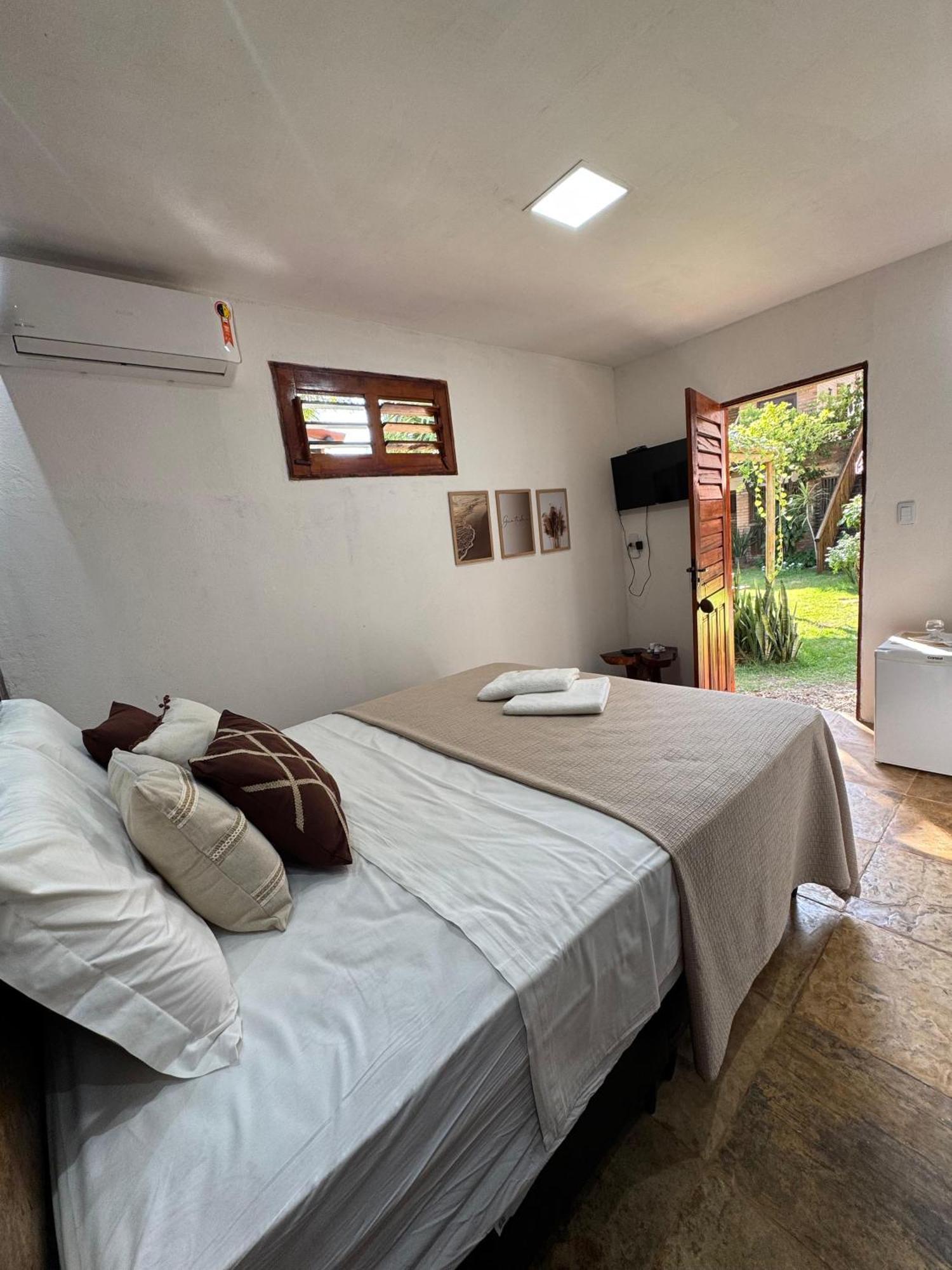 Butterfly House Hotel เฟลเชรัซ ภายนอก รูปภาพ